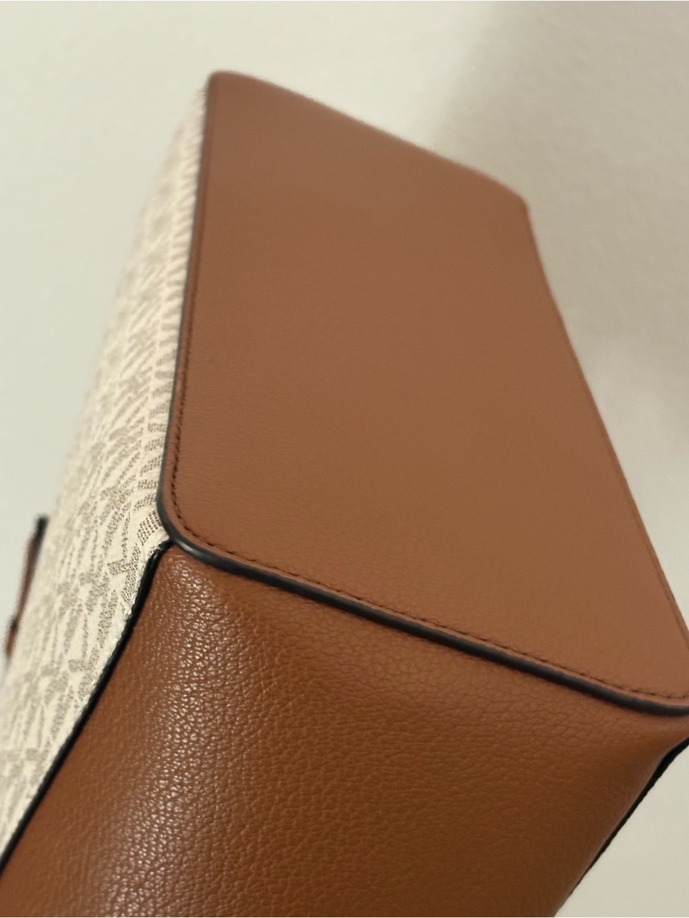 Michael Kors Tote - Picture 5 of 7